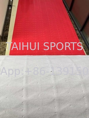 8mm-100mm শক প্যাড আন্ডারলে অ্যান্টি স্ট্যাটিক স্পোর্টস ফিল্ডের জন্য